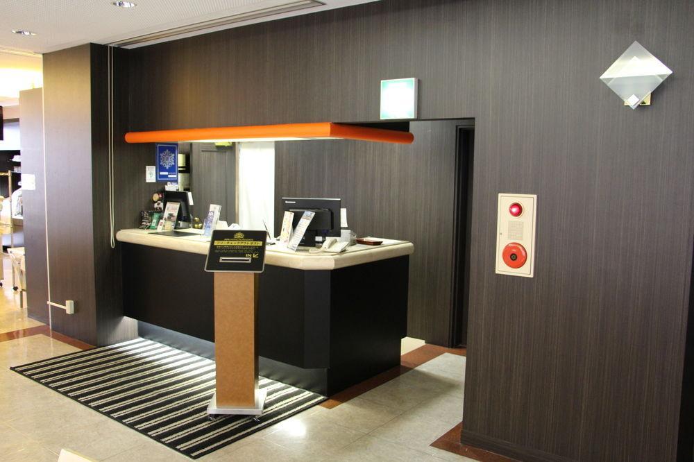 Apa Hotel Tokushima Ekimae Zewnętrze zdjęcie
