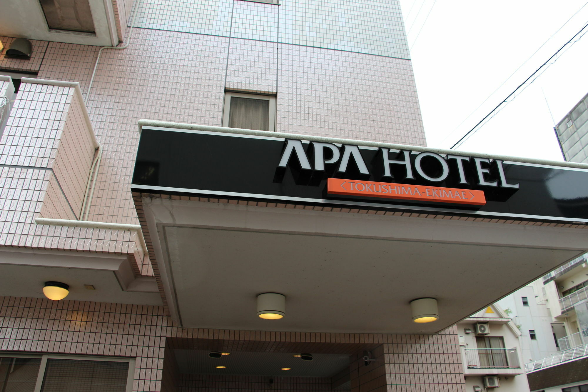 Apa Hotel Tokushima Ekimae Zewnętrze zdjęcie
