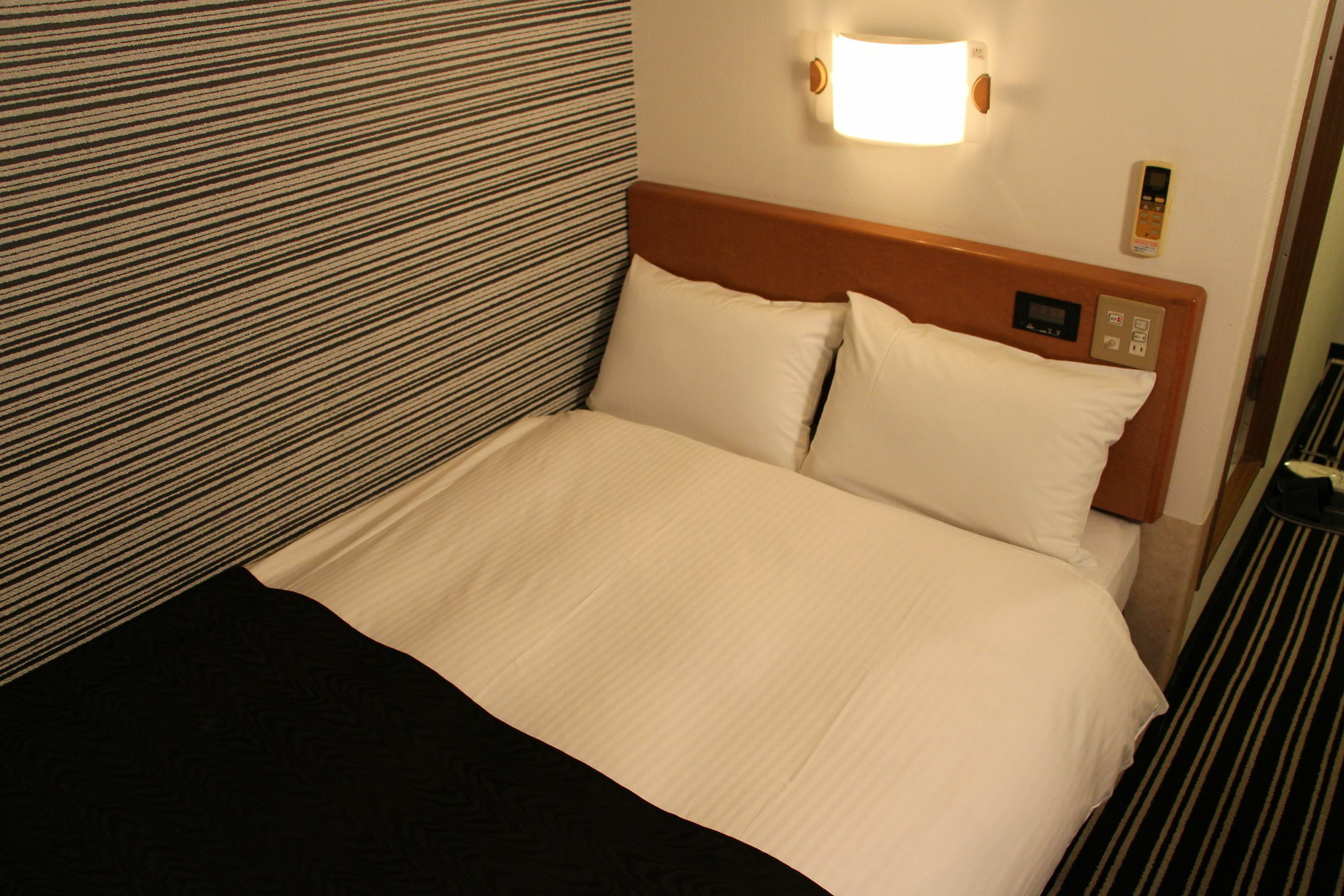 Apa Hotel Tokushima Ekimae Zewnętrze zdjęcie